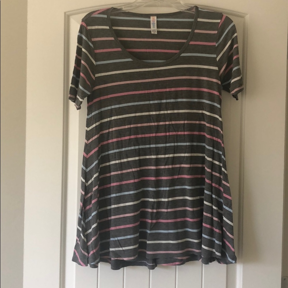 LulaRoe Perfect T